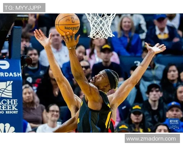 2015年常规赛勇士与猛龙精彩对决全场录像回放与赛后分析