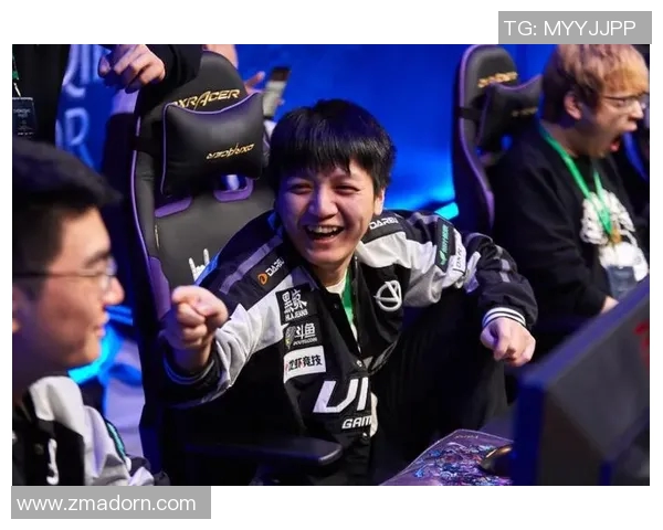 FPX战队在DOTA2赛事中的耐力表现与策略分析探讨