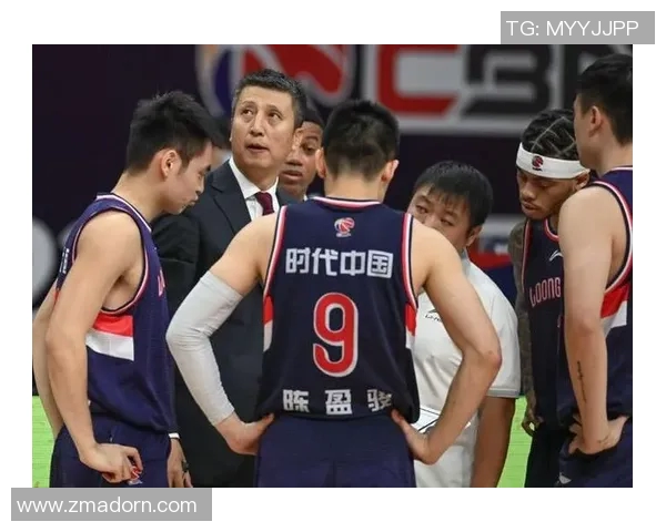 上海飞盘队防守反击策略分析与比赛表现评估